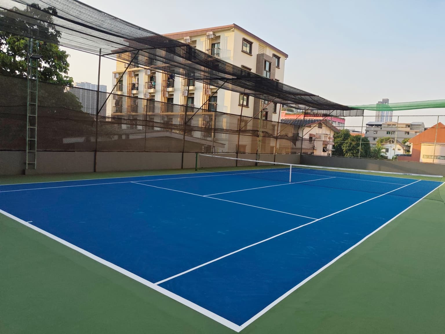 The Grand Slam Tennis Court