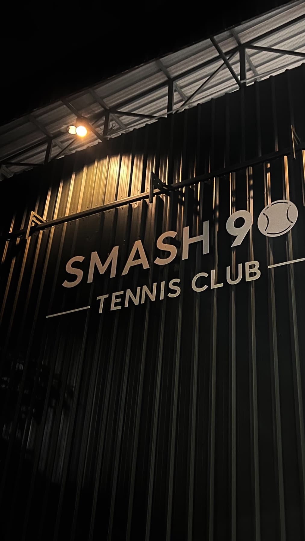 Smash 90 Tennis club